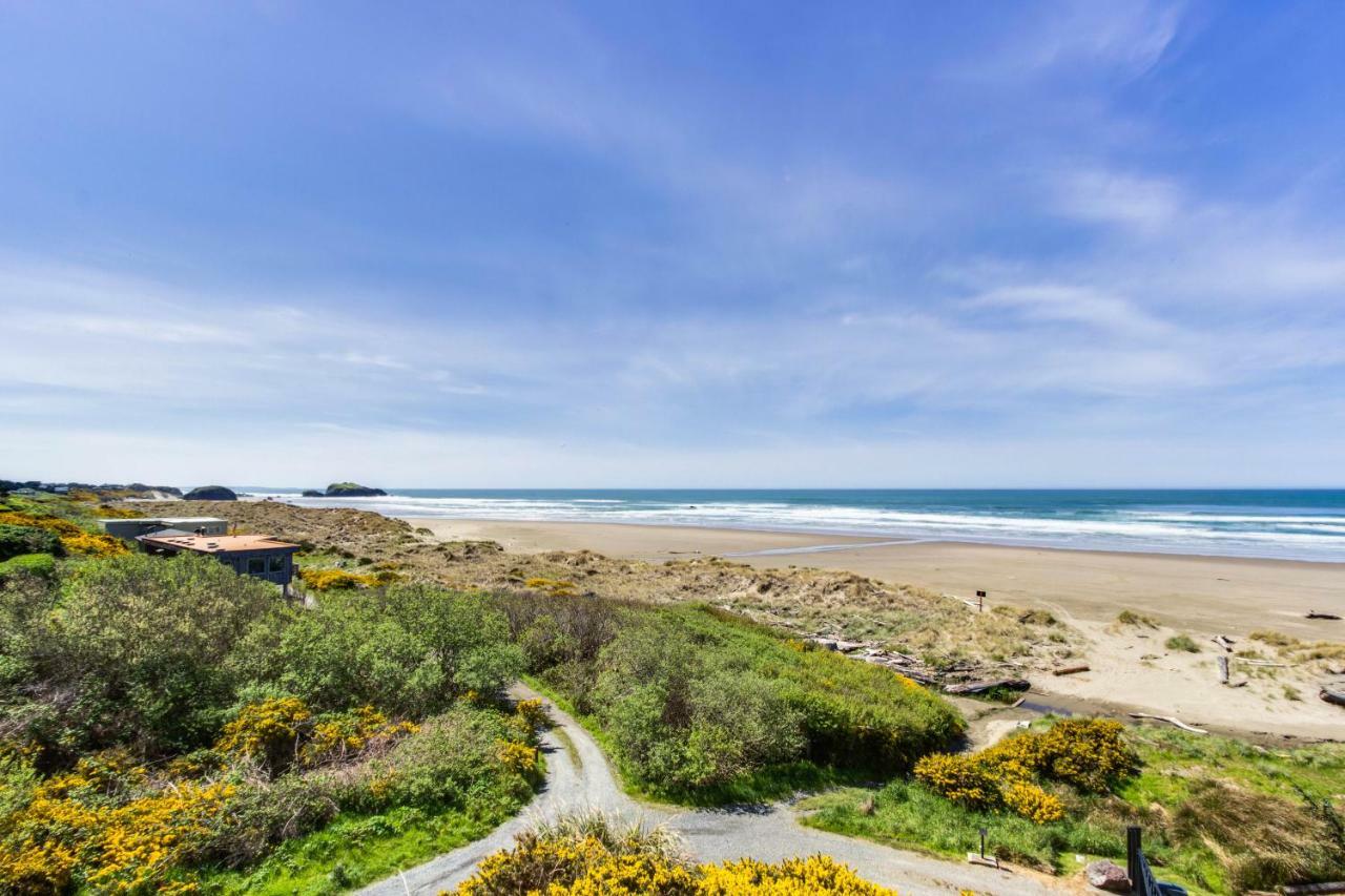 Spindrift Oceanfront Home Бандон Экстерьер фото