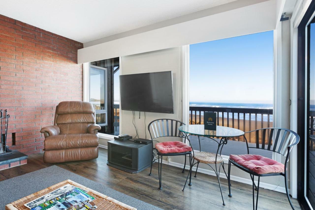 Spindrift Oceanfront Home Бандон Экстерьер фото